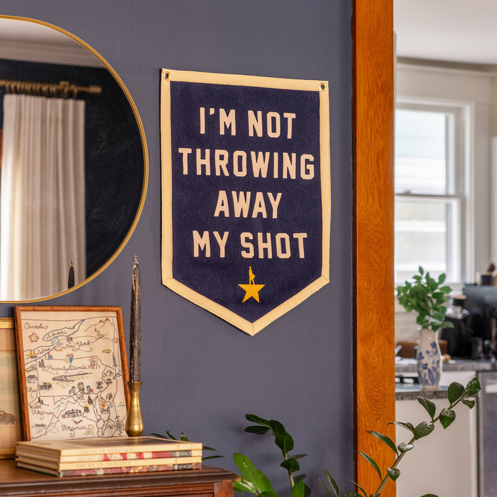 HAMILTON Oxford Pennant Shot Camp Flag